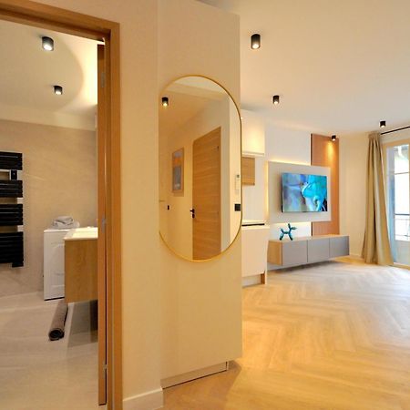 Monaco # Menton - 6 Persons - 2 Bedrooms - Full Renovated - Private Parking - Hypercenter - Clim - Beach And Sun Eksteriør bilde