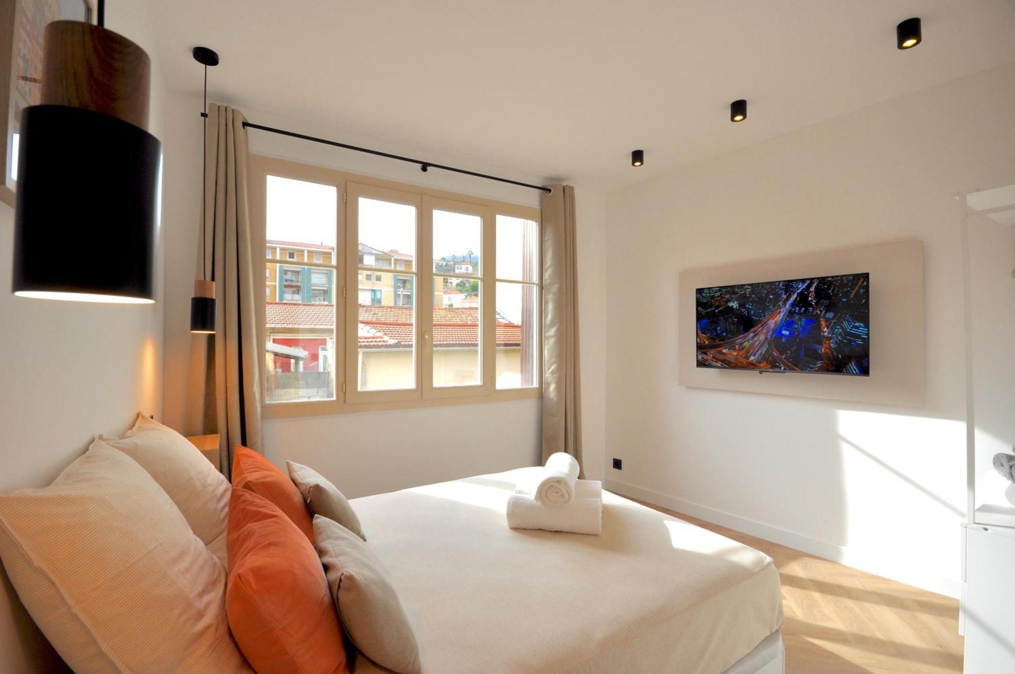 Monaco # Menton - 6 Persons - 2 Bedrooms - Full Renovated - Private Parking - Hypercenter - Clim - Beach And Sun Eksteriør bilde