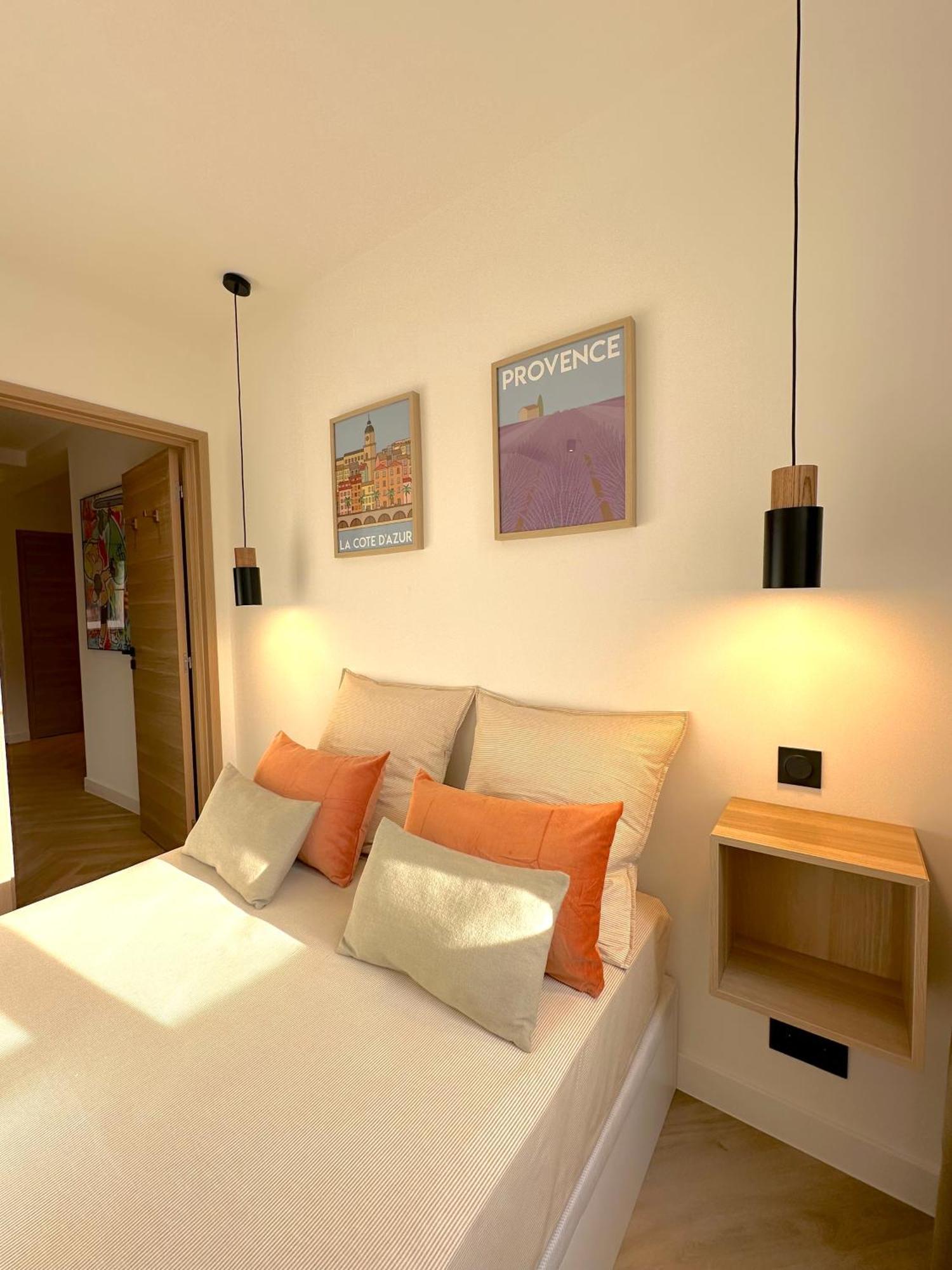 Monaco # Menton - 6 Persons - 2 Bedrooms - Full Renovated - Private Parking - Hypercenter - Clim - Beach And Sun Eksteriør bilde