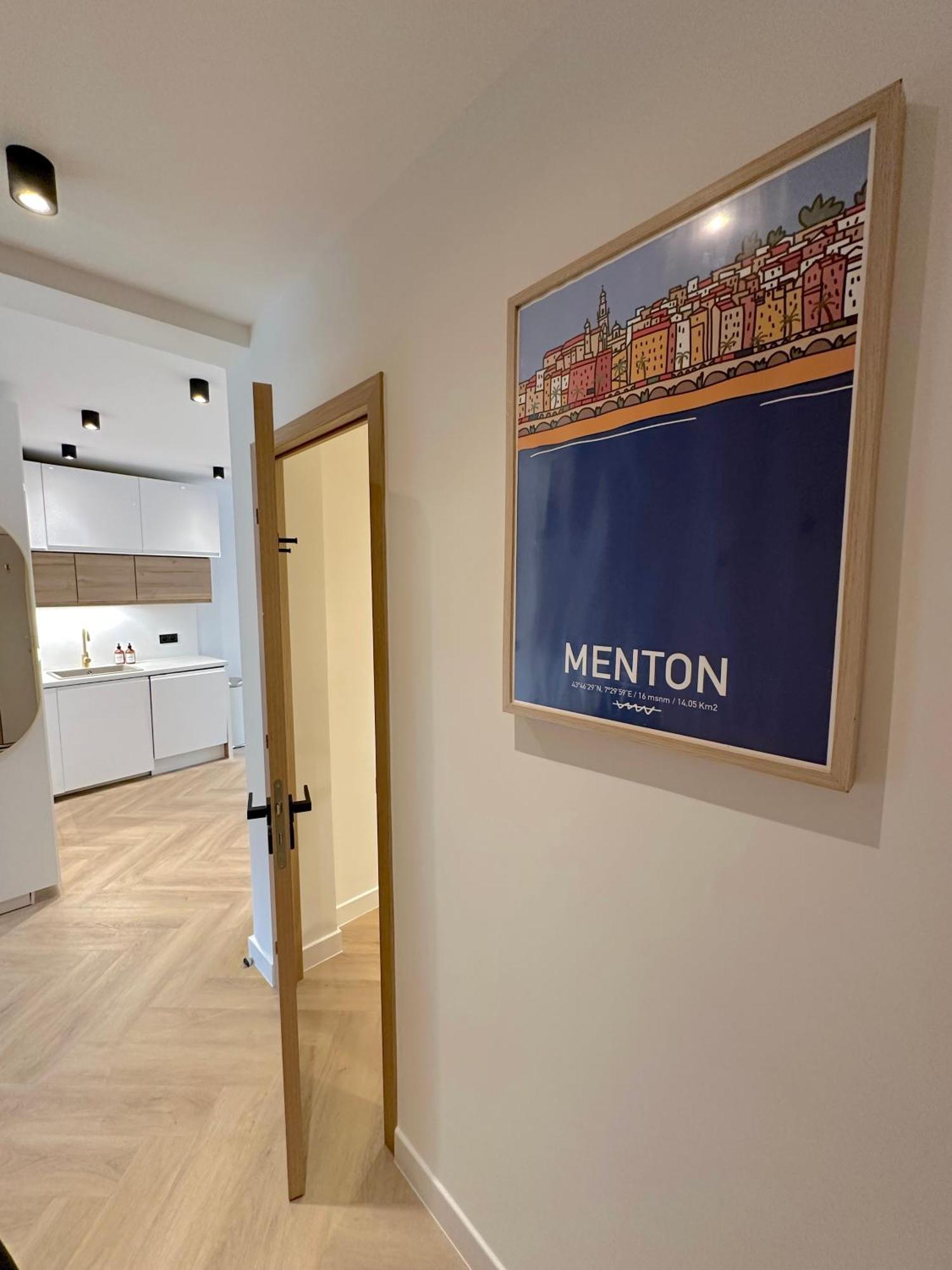 Monaco # Menton - 6 Persons - 2 Bedrooms - Full Renovated - Private Parking - Hypercenter - Clim - Beach And Sun Eksteriør bilde